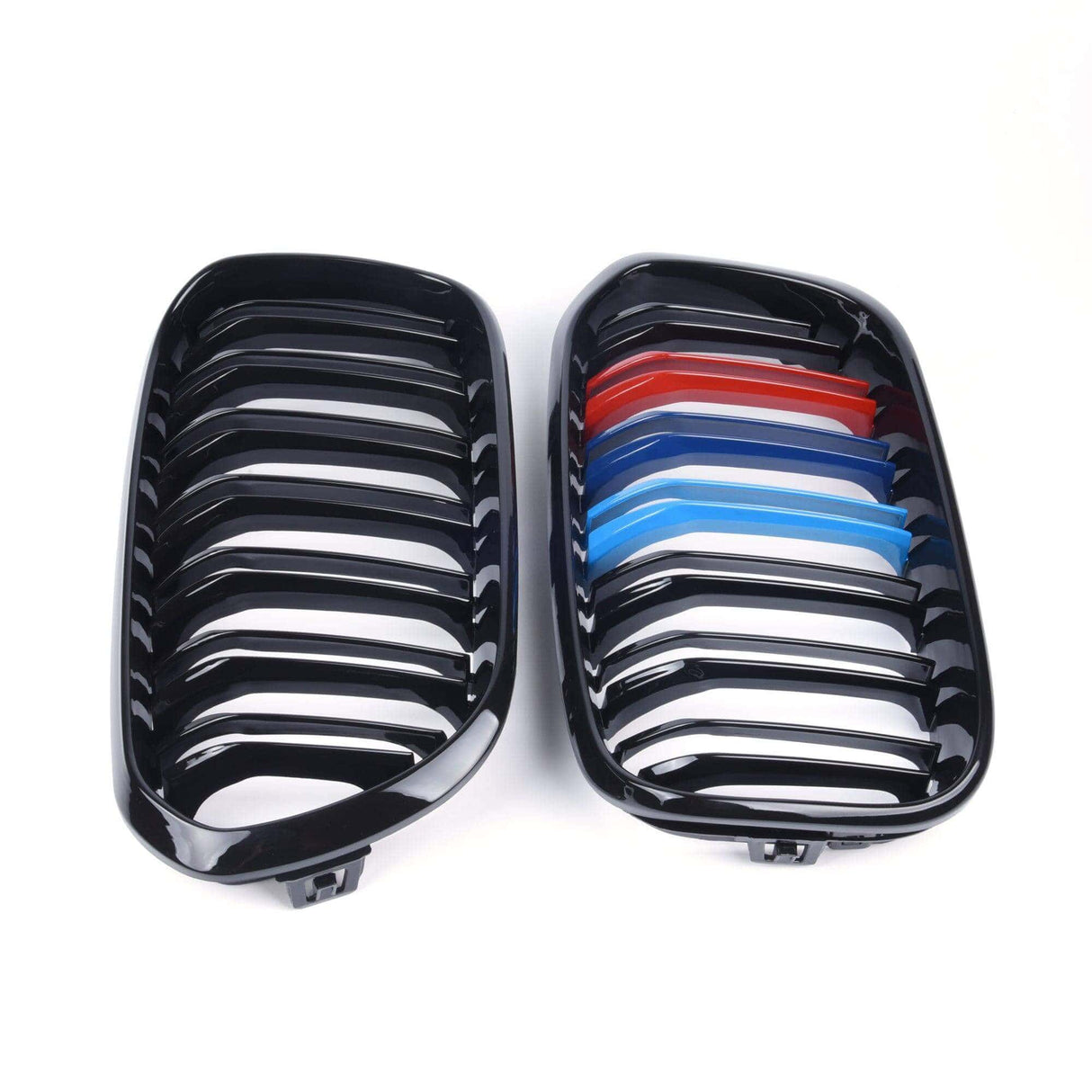 Avant restylage (2012 à 2015) Grilles de calandre noires couleurs Motorsport BMW Série 1 F20 type M Performance (2011-2019) BMW Série 1 F20 - Grilles de calandre noires aux couleurs Motorsport (2011 - 2019)