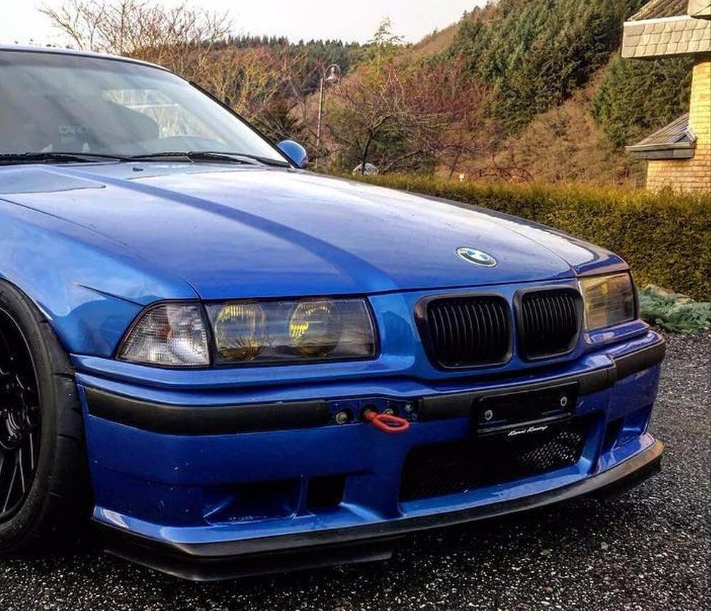 Grilles de calandre noires BMW Série 3 E36 type M3 (1992-1999) BMW Série 3 E36 (1992-1999) - Grilles de calandre noires type M3