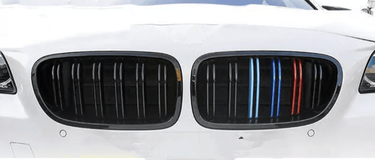 Grilles de calandre noires couleurs Motorsport BMW Série 5 F10 type M Performance BMW Série 5 F10 - Grilles de calandre noires Motorsport type M5 Competition